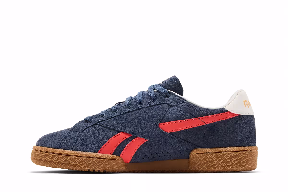 Reebok Club C Grounds UK East Coast Blue Dynamic Red, view 4
