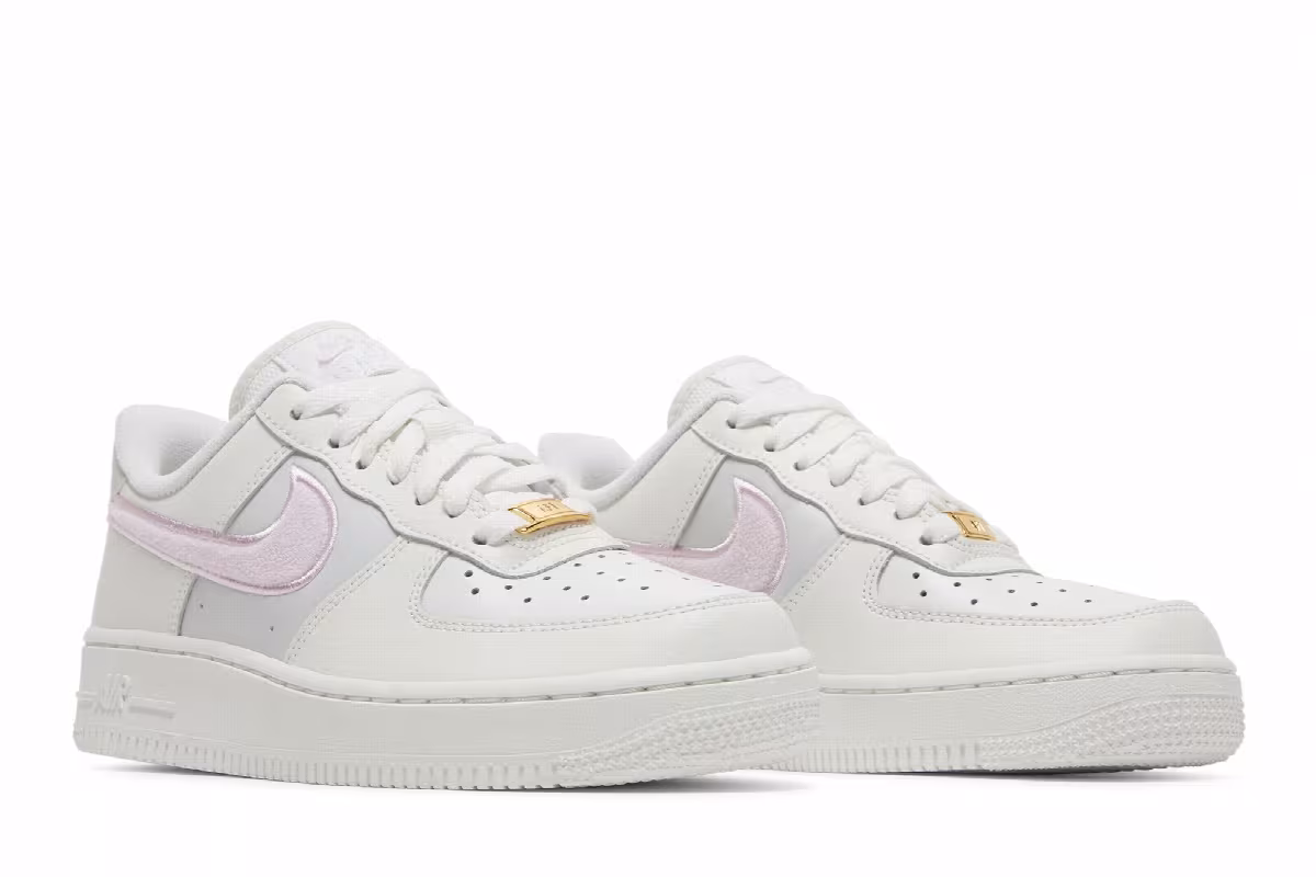 Nike Women's Air Force 1 White Regal Pink, view 9