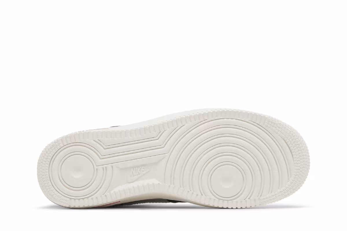 Nike Women's Air Force 1 Low Be True To Her School - Georgetown, view 5