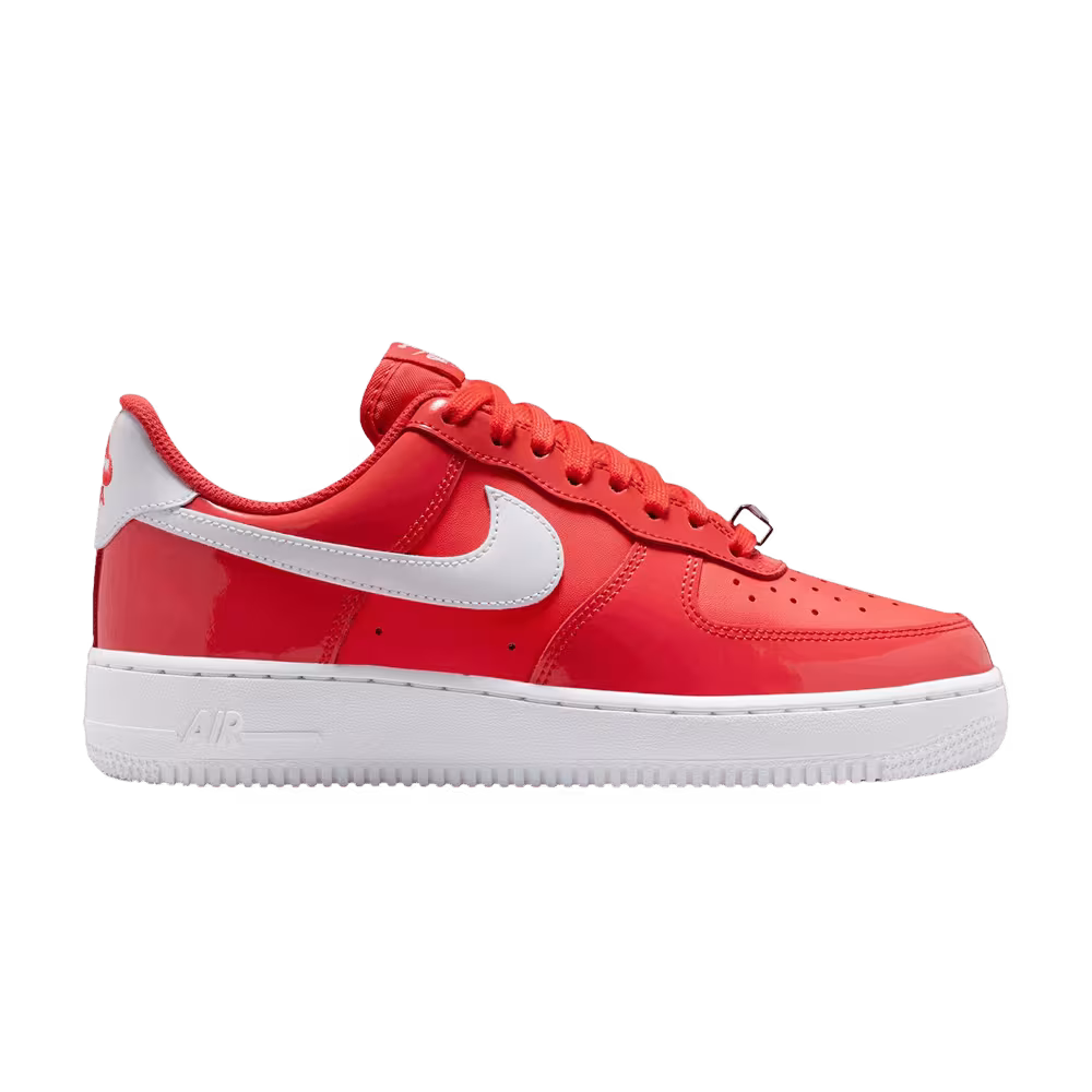 Nike Women's Air Force 1 Low 07 Patent Light Crimson White