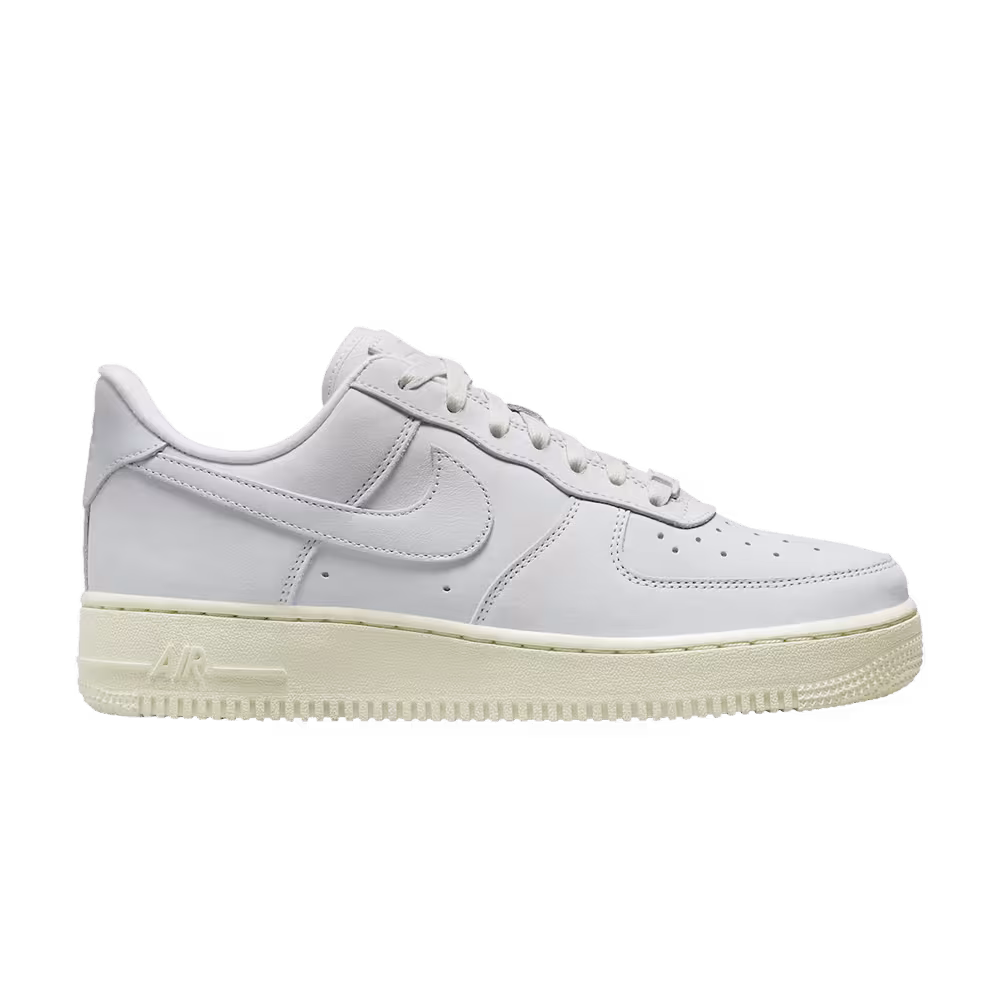 Nike Women's Air Force 1 Premium Summit White