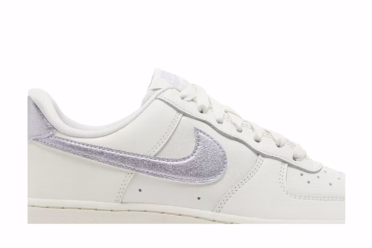 Nike Women's Air Force 1 Low Sail Oxygen Purple, view 3