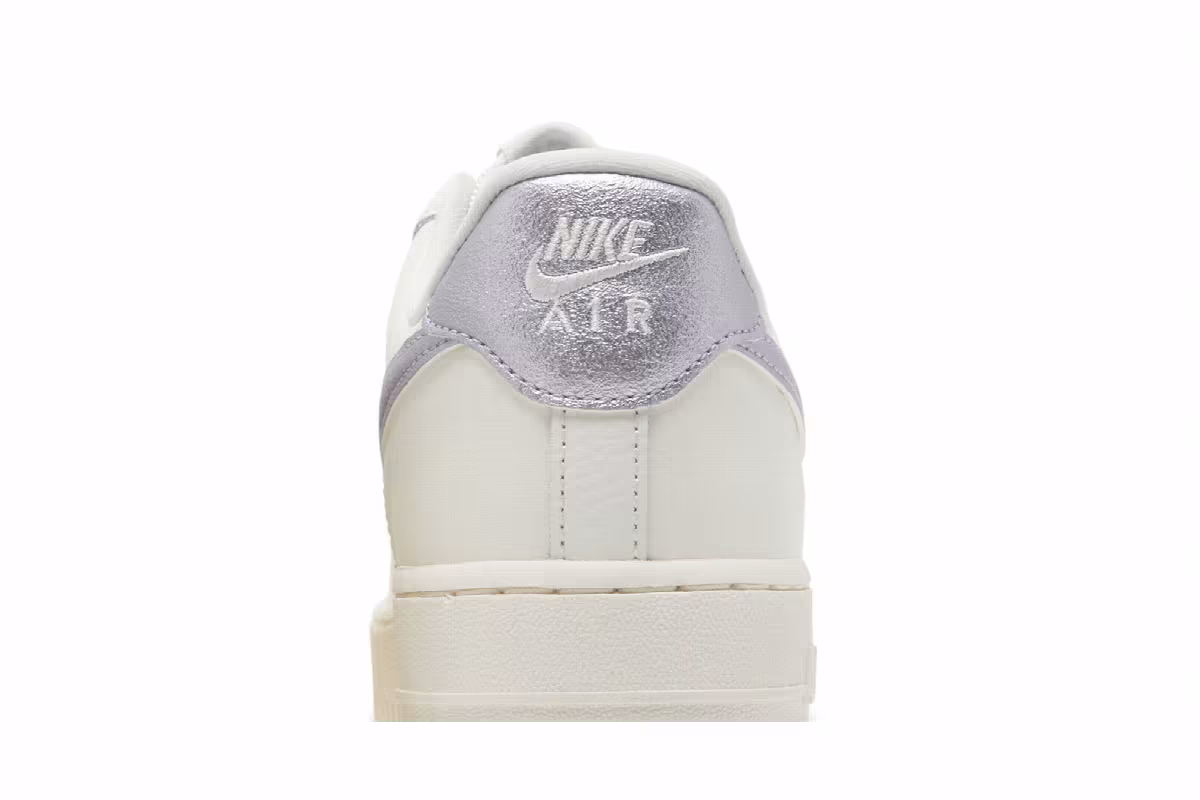 Nike Women's Air Force 1 Low Sail Oxygen Purple, view 8