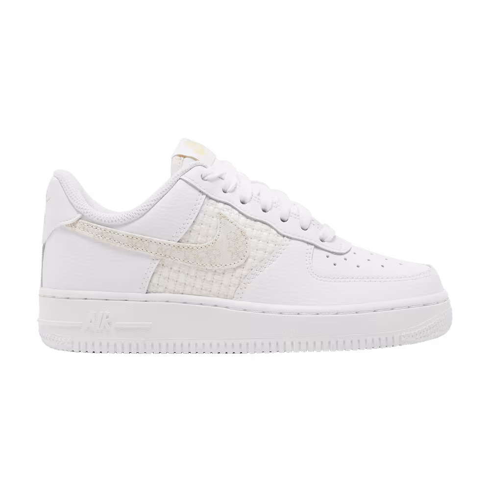 Nike Women's Air Force 1 Flower Swoosh