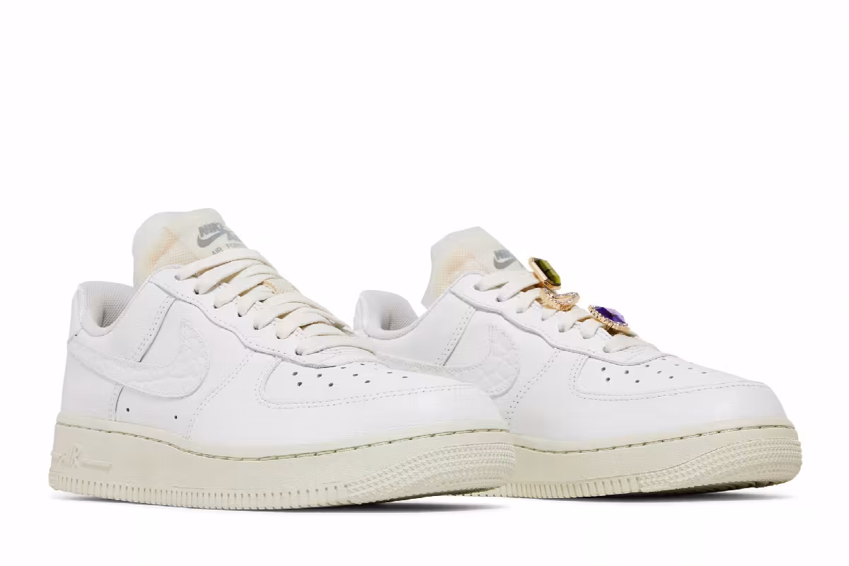 Nike Women's Air Force 1 Low Premium Jewels, view 9