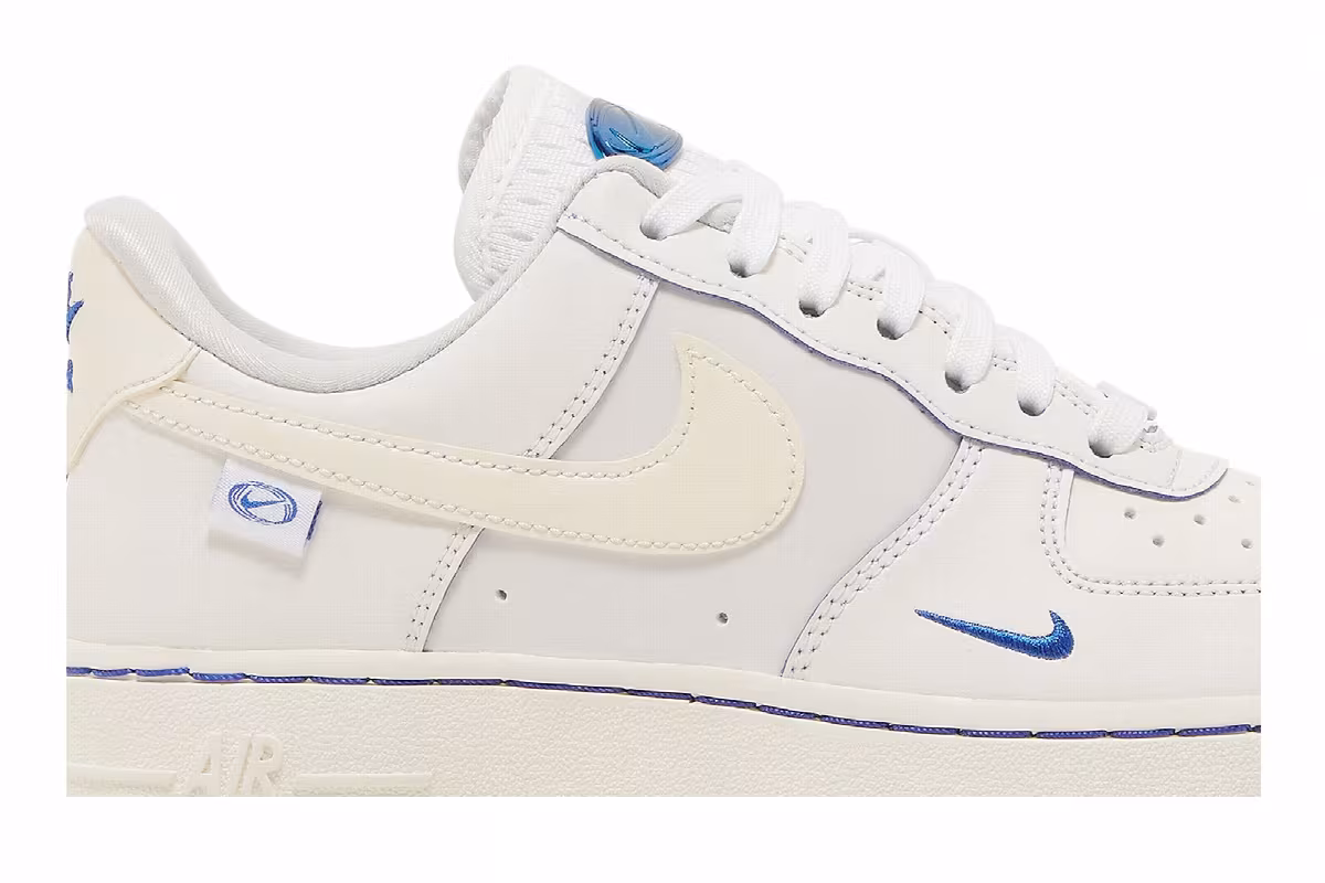 Nike Women's Air Force 1 Worldwide Pack - Sail Game Royal, view 3