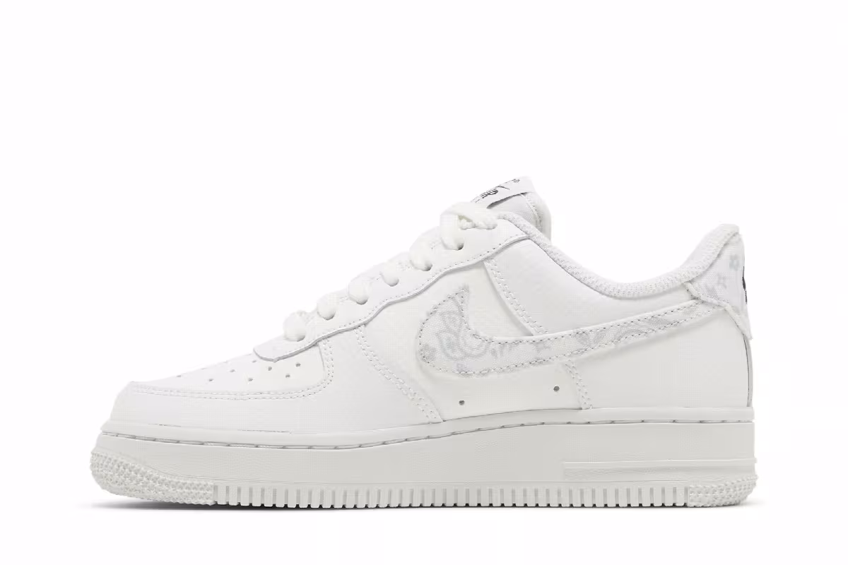 Nike Women's Air Force 1 Low White Paisley, view 4
