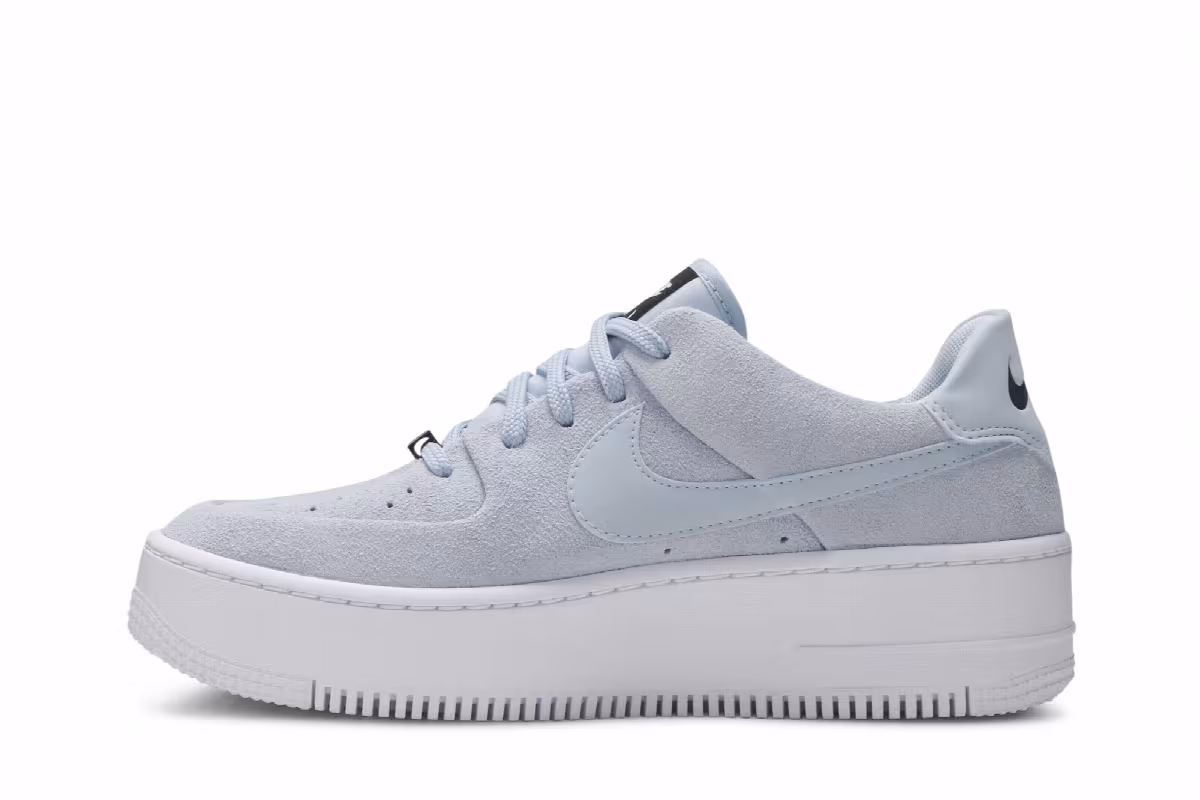 Nike Women's Air Force 1 Sage Low Light Armory Blue, view 4