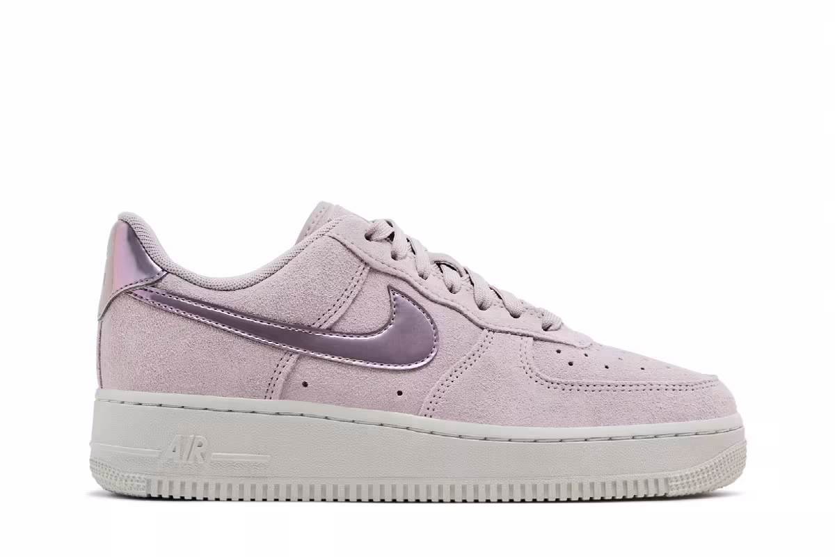 Nike Women's Air Force 1 Low Platinum Violet, view 2