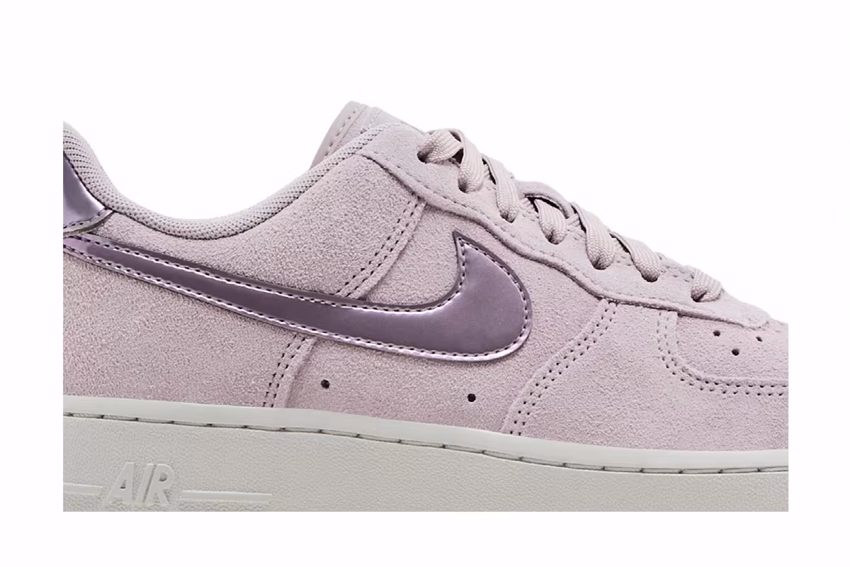 Nike Women's Air Force 1 Low Platinum Violet, view 3