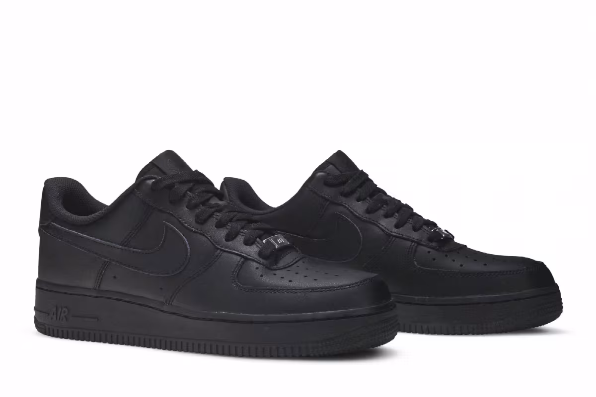 Nike Women's Air Force 1 Black, view 9