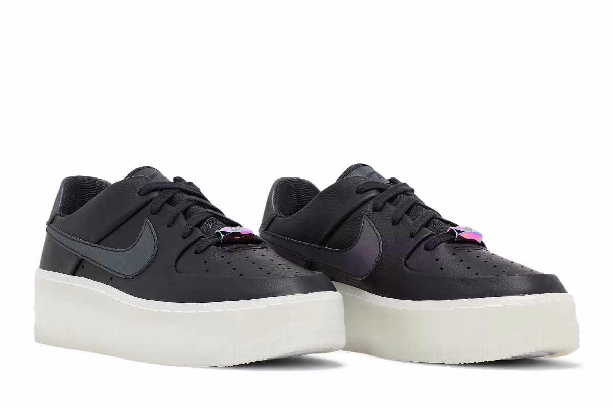 Nike Women's Air Force 1 Sage Low LX Oil Grey, view 9