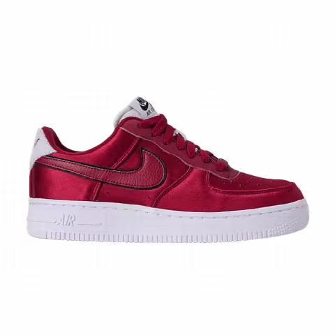 Nike Wmns Air Force 1 '07 SE 'Red Velvet'