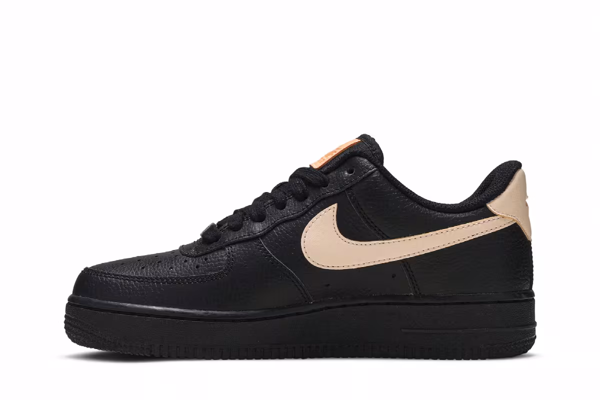 Nike Women's Air Force 1 Black Crimson Tint, view 4