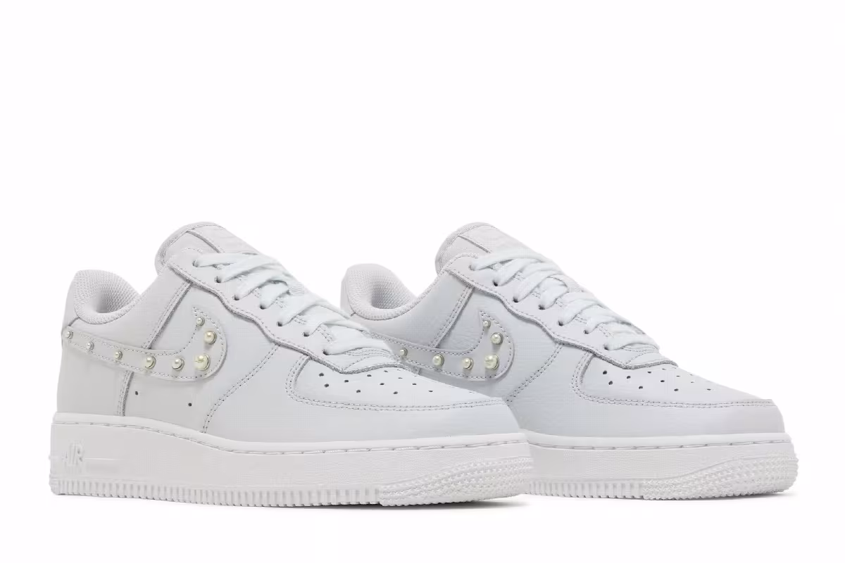 Nike Women's Air Force 1 07 SE Pearl Swoosh - Pure Platinum, view 9