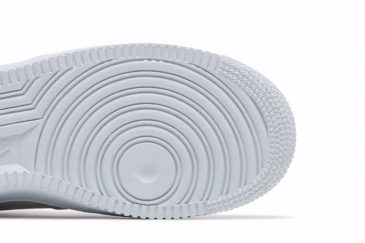 Nike Women's Air Force 1 Be Kind, view 6