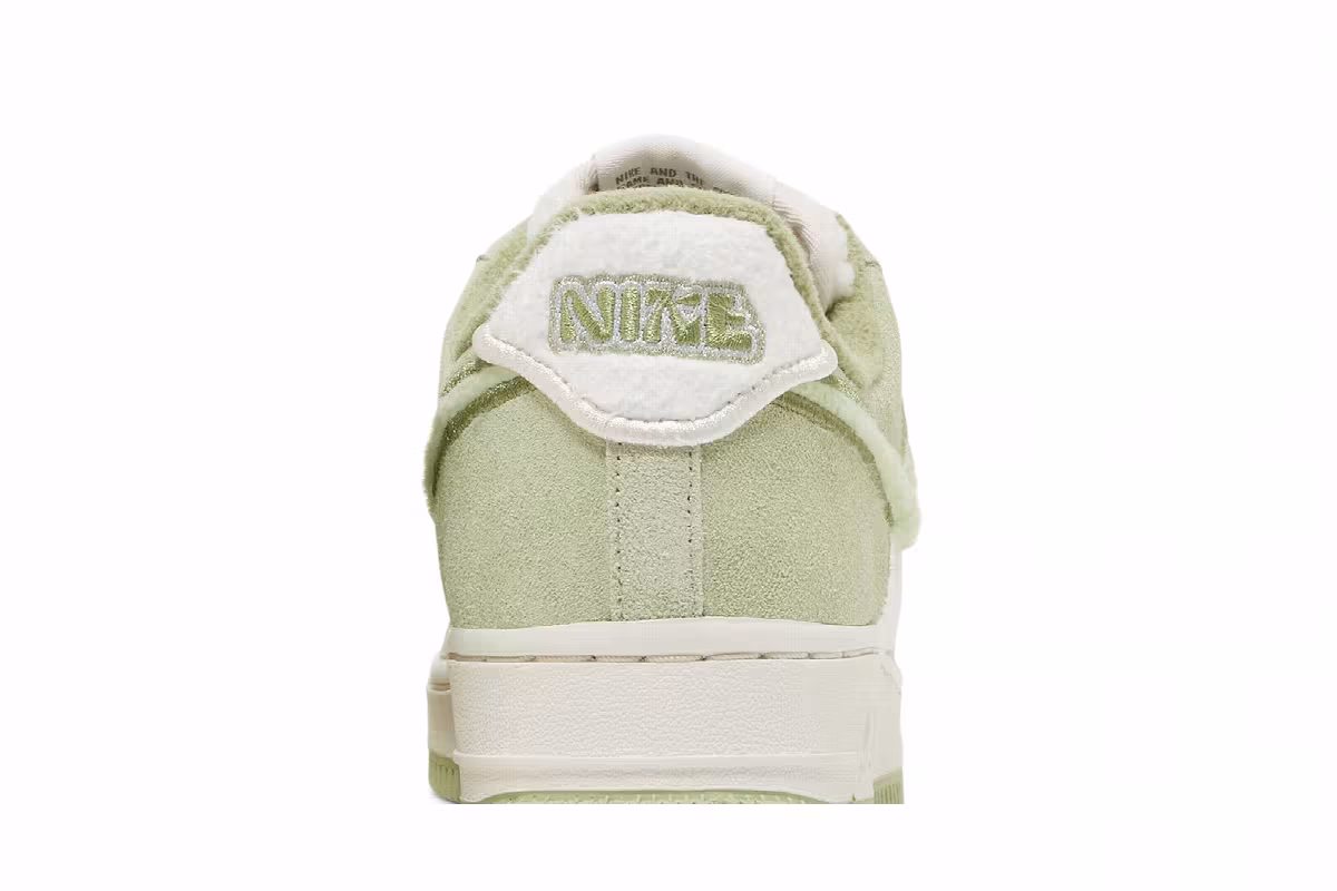 Nike Women's Air Force 1 Fleece - Honeydew, view 8