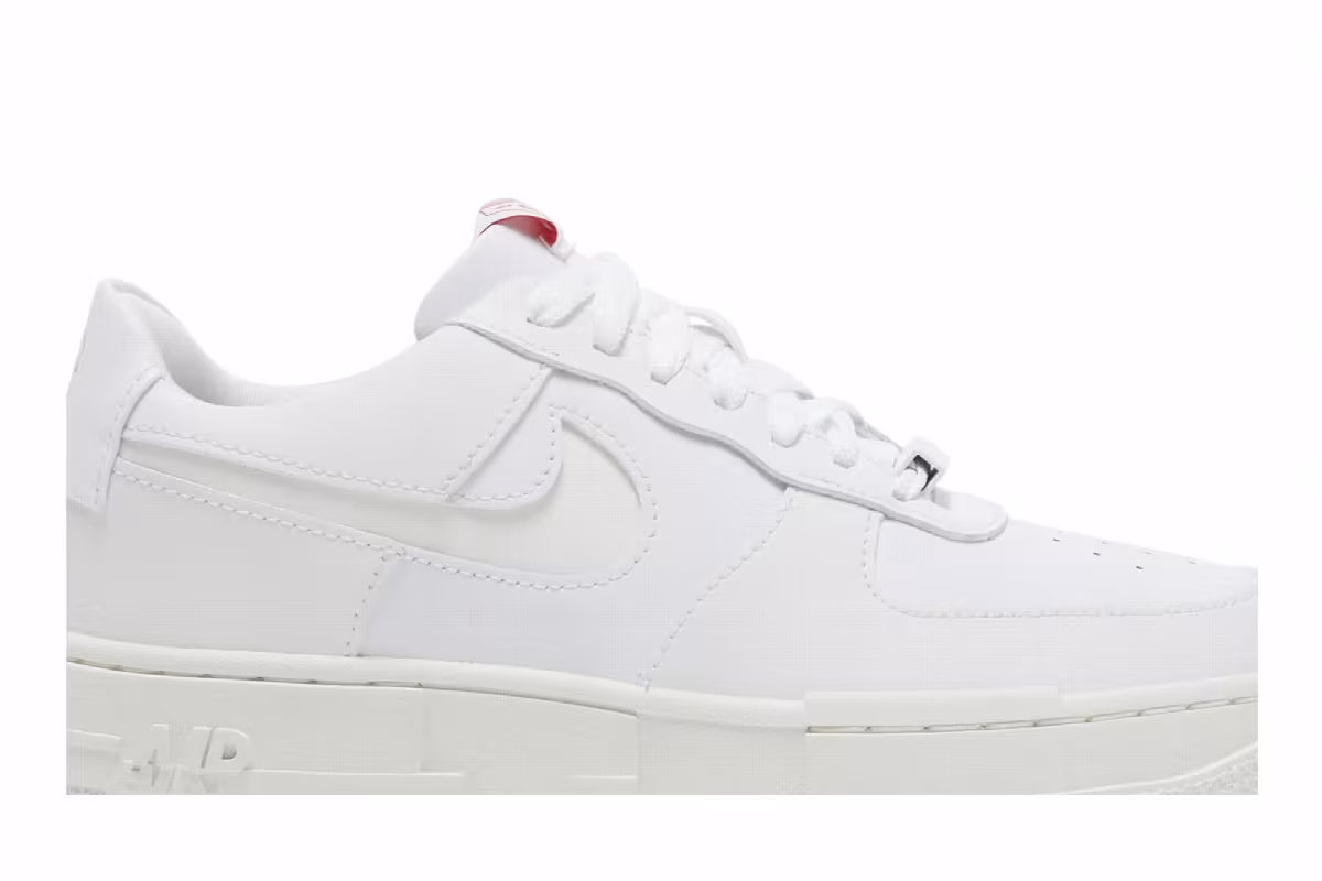 Nike Women's Air Force 1 Pixel Summit White, view 3