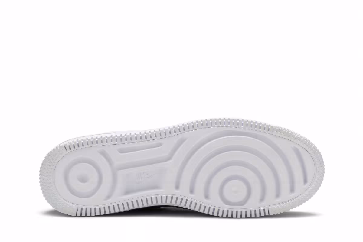 Nike Women's Air Force 1 Sage Low Team Red, view 5