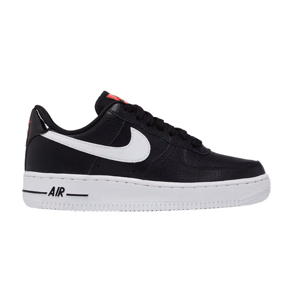 Nike Women's Air Force 1 Low SE Black