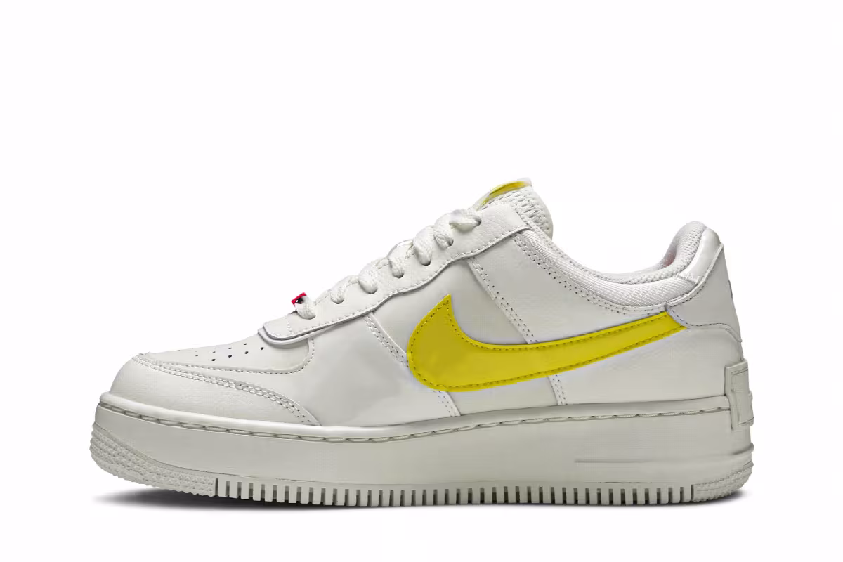 Nike Women's Air Force 1 Shadow Sail Opti Yellow, view 4