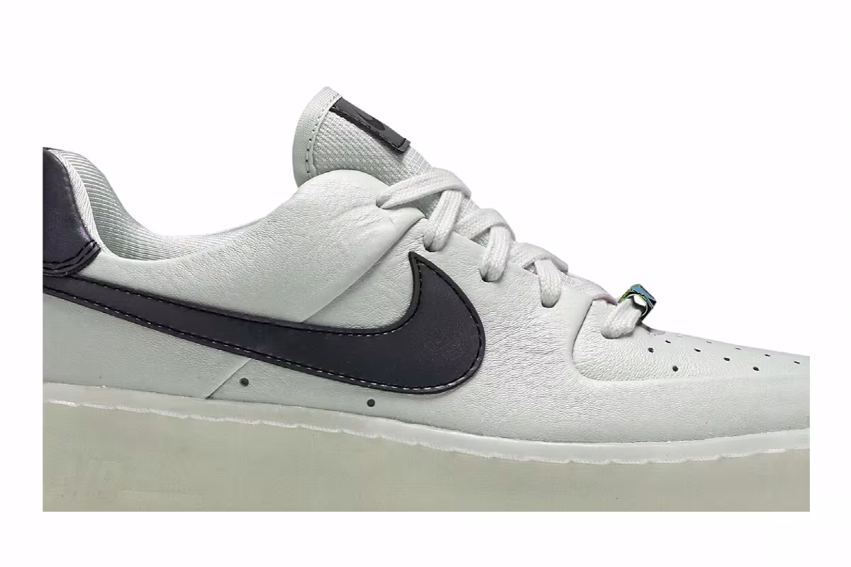 Nike Women's Air Force 1 Sage Low LX Spruce Aura, view 3