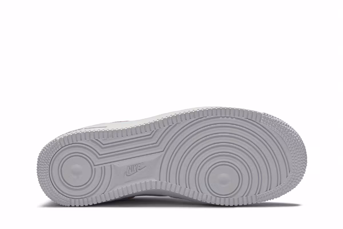Nike Women's Air Force 1 Oracle Pink, view 5
