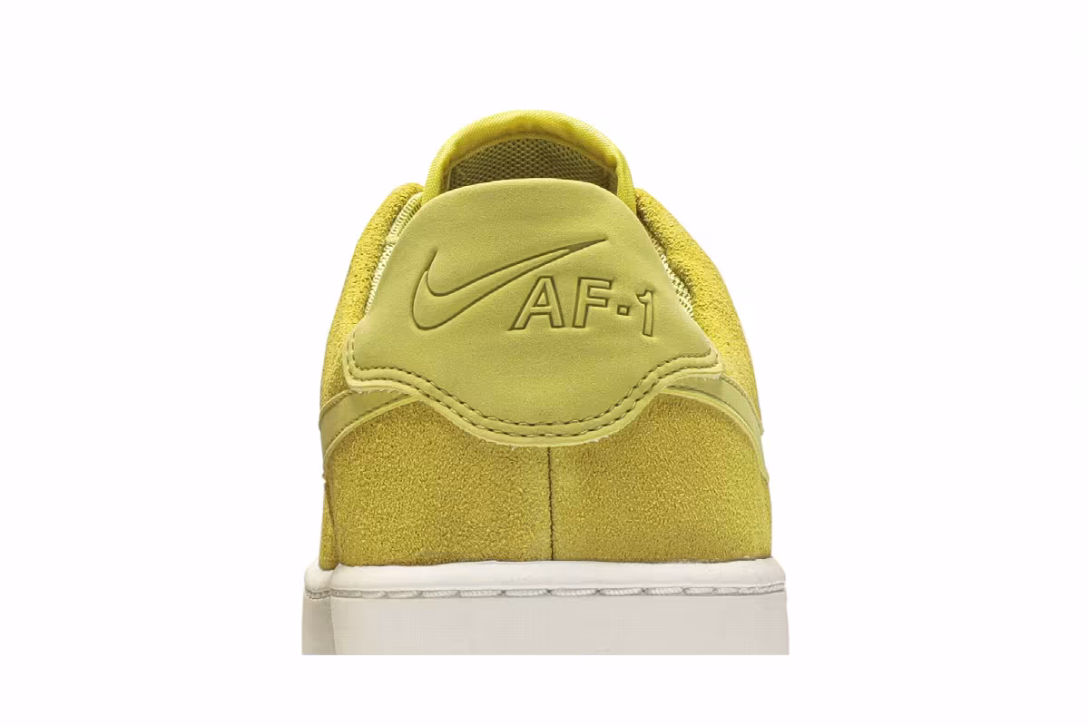 Nike Women's Air Force 1 Sage Low Celery, view 8