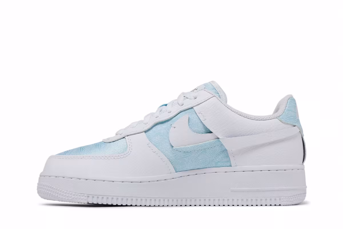 Nike Women's Air Force 1 Low LXX Glacier Blue, view 4