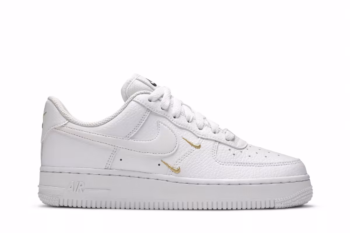 Nike Women's Air Force 1 White Metallic Gold, view 2
