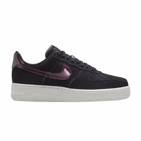 Nike Wmns Air Force 1 '07 SE 'Black Summit White'