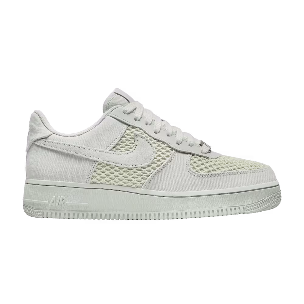 Nike Women's Air Force 1 Light Silver