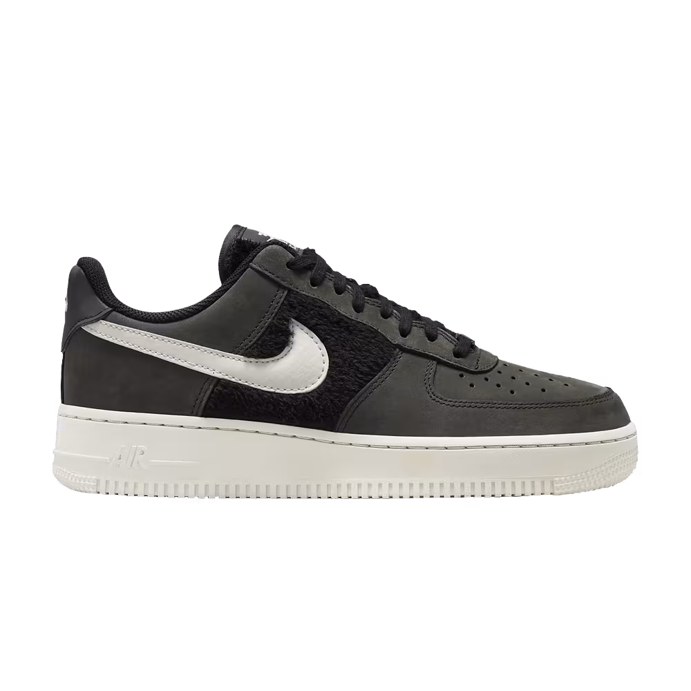 Nike Women's Air Force 1 Faux Fur - Black Light Bone