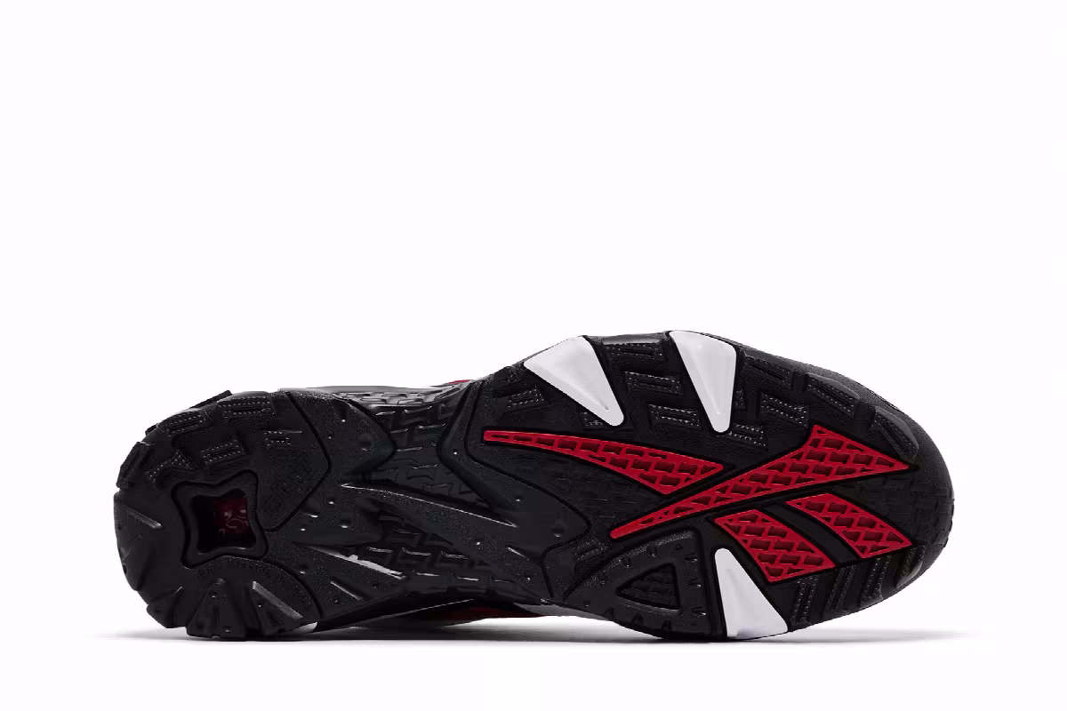 Reebok Preseason 94 Low White Flash Red, view 5