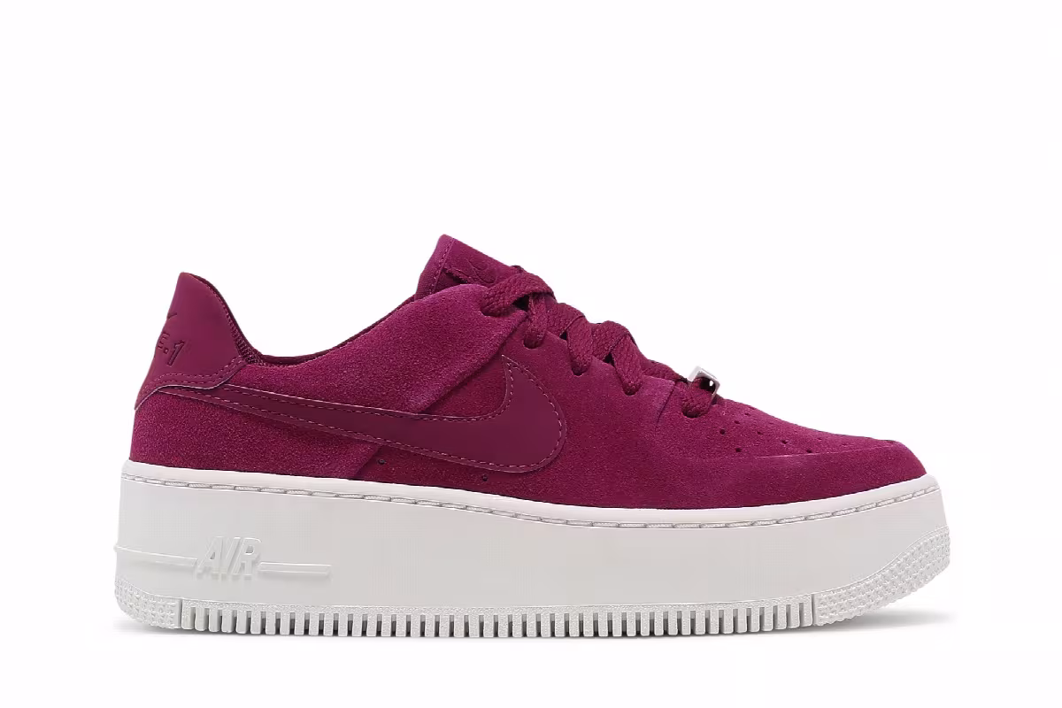 Nike Women's Air Force 1 Sage Low True Berry, view 2