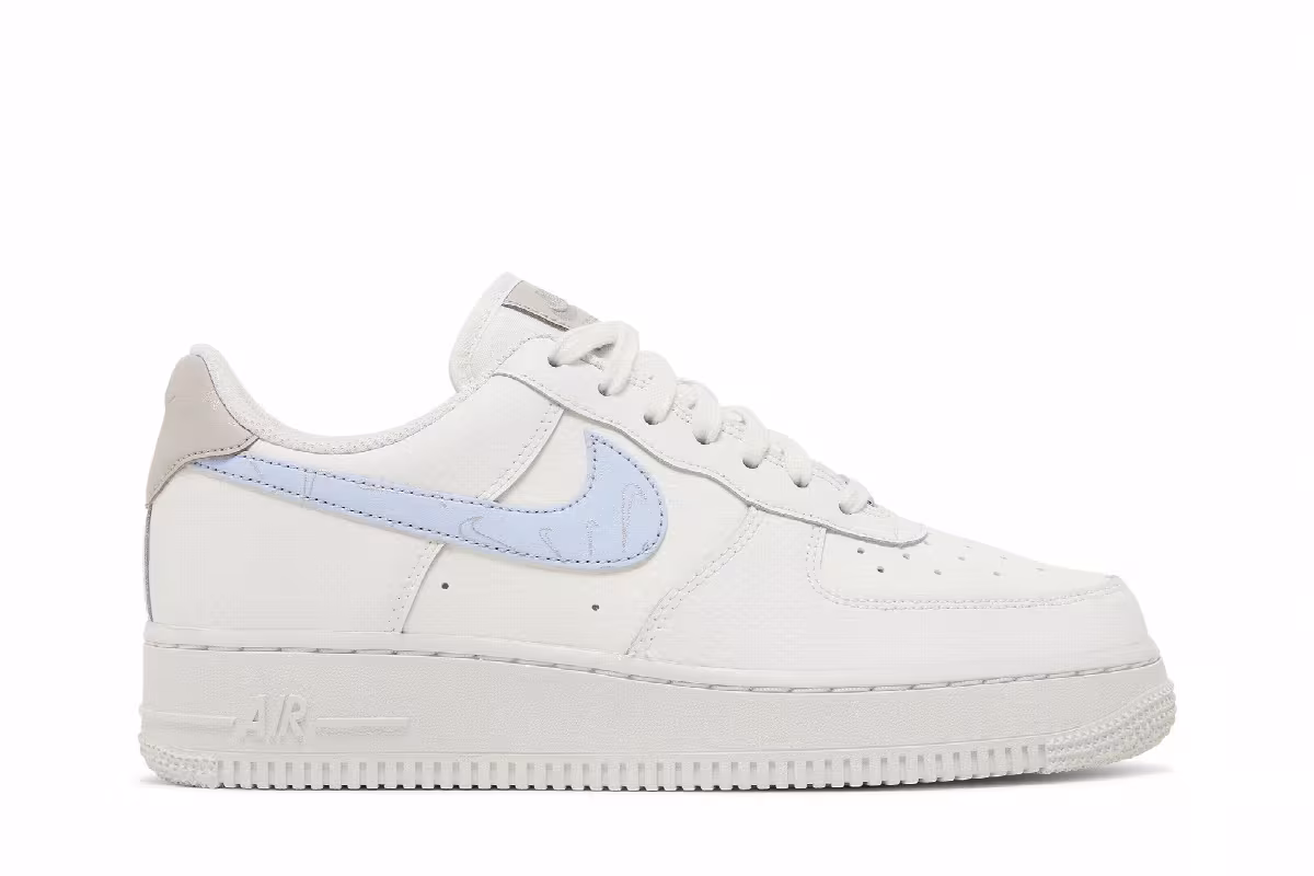 Nike Women's Air Force 1 Reflective Mini Swoosh, view 2