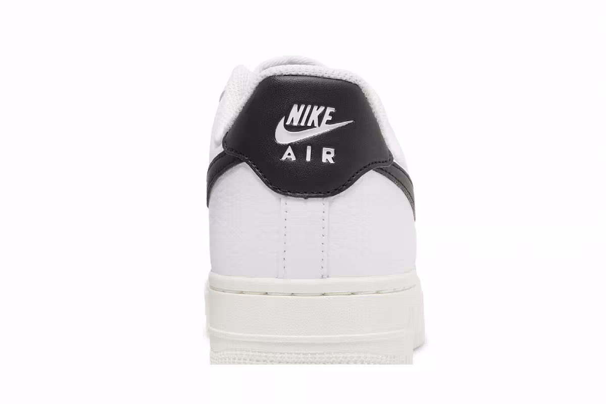 Nike Women's Air Force 1 White Black, view 8