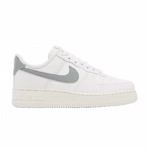 Nike Wmns Air Force 1 '07 Next Nature 'Sail Mica Green'