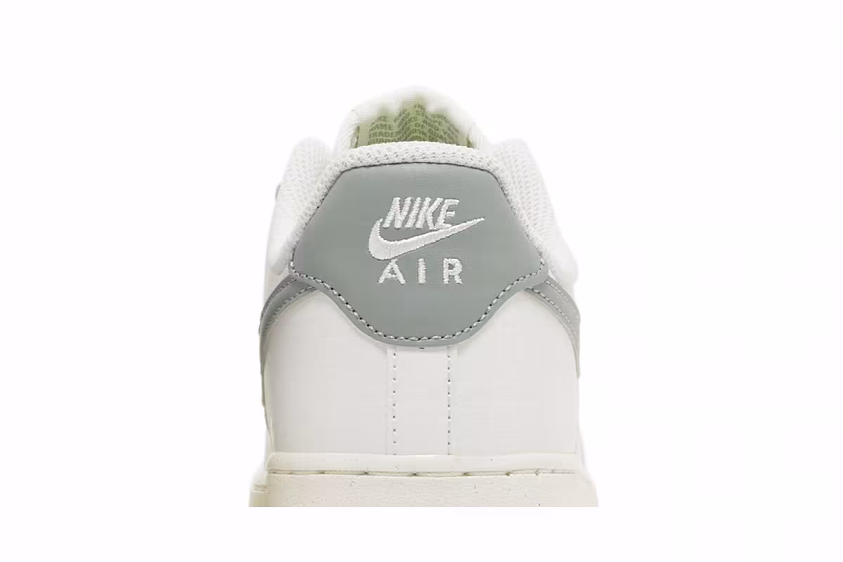 Nike Women's Air Force 1 White Mica Green, view 8