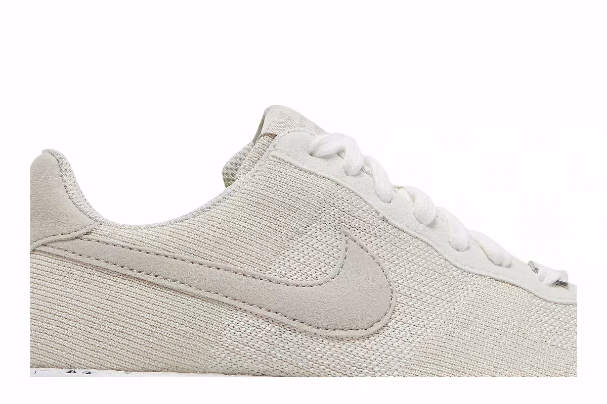 Nike Women's Air Force 1 Crater Flyknit Light Cream, view 3