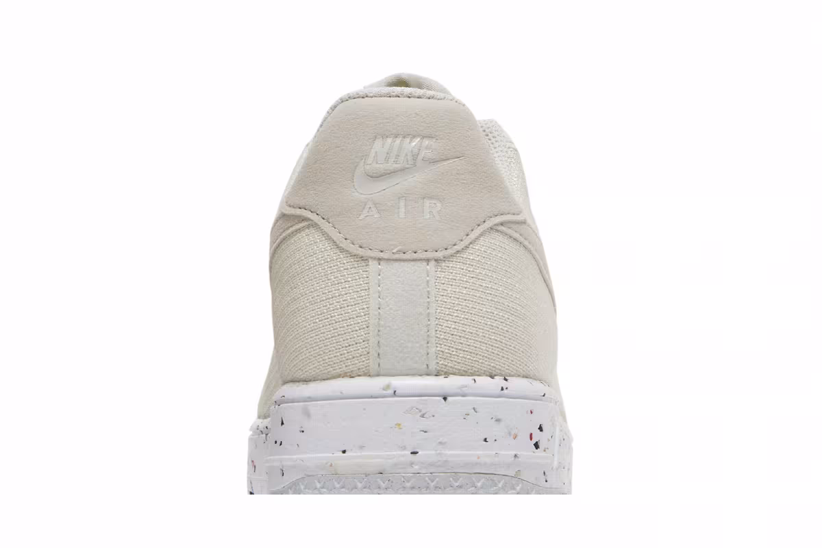 Nike Women's Air Force 1 Crater Flyknit Light Cream, view 8