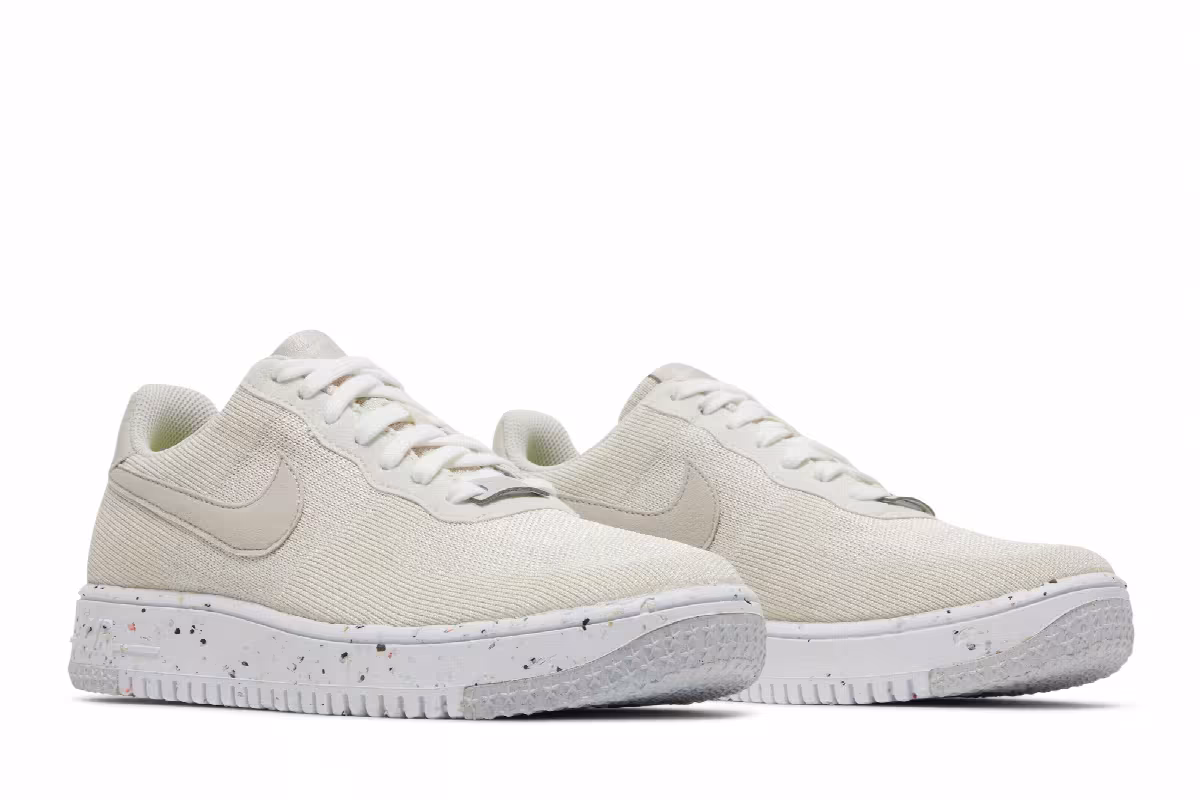 Nike Women's Air Force 1 Crater Flyknit Light Cream, view 9