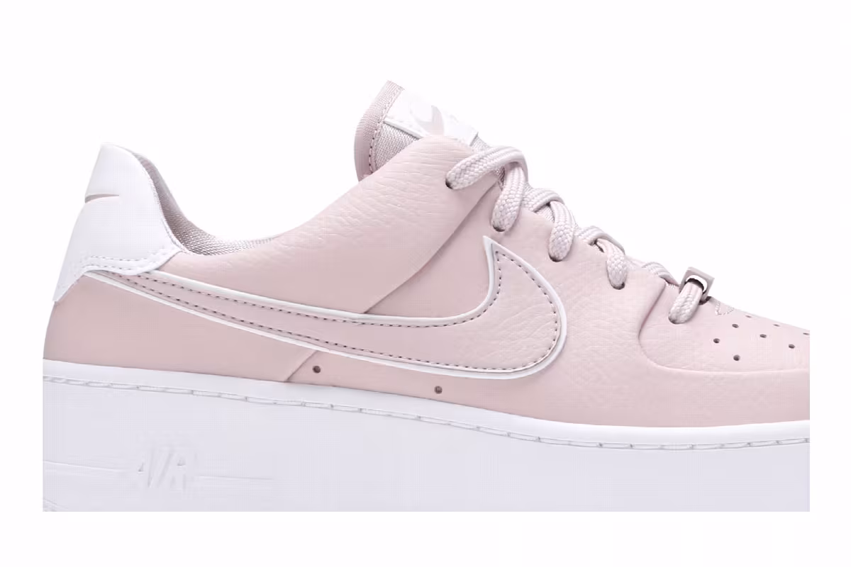 Nike Women's Air Force 1 Sage Low Platinum Violet, view 3