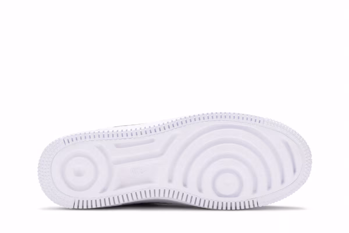 Nike Women's Air Force 1 Sage Low Platinum Violet, view 5