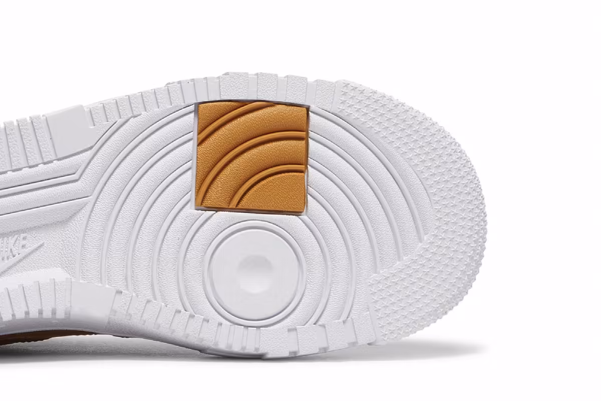 Nike Women's Air Force 1 Pixel Wheat, view 6