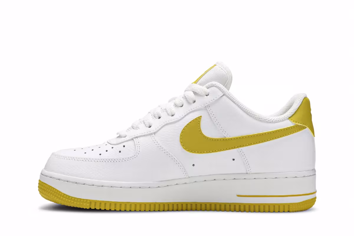 Nike Women's Air Force 1 Low Bright Citron, view 4
