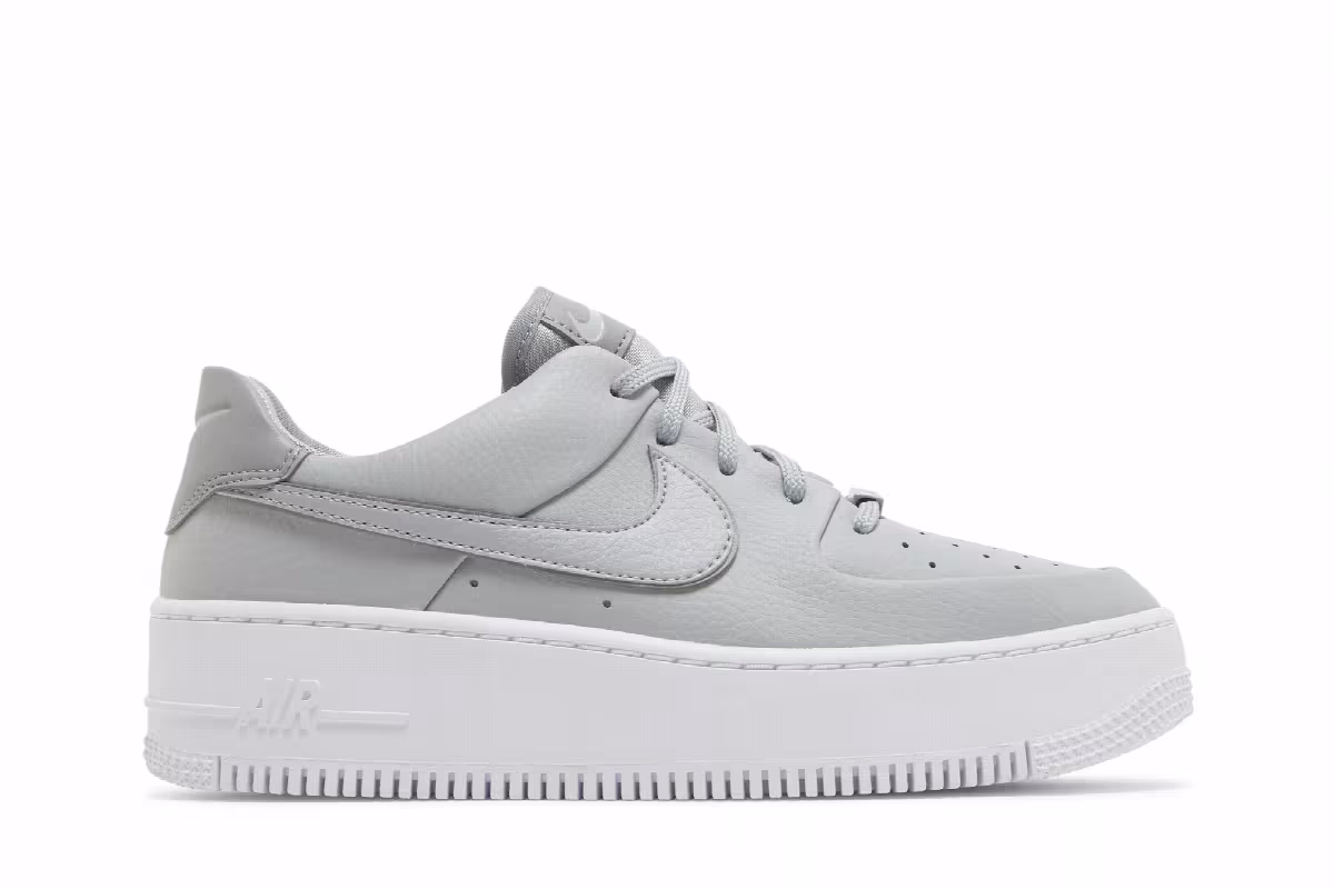 Nike Women's Air Force 1 Sage Low Light Smoke Grey, view 2