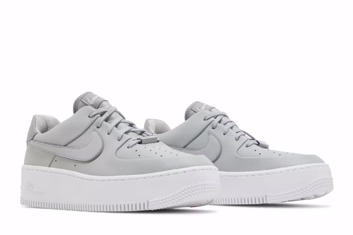 Nike Women's Air Force 1 Sage Low Light Smoke Grey, view 9
