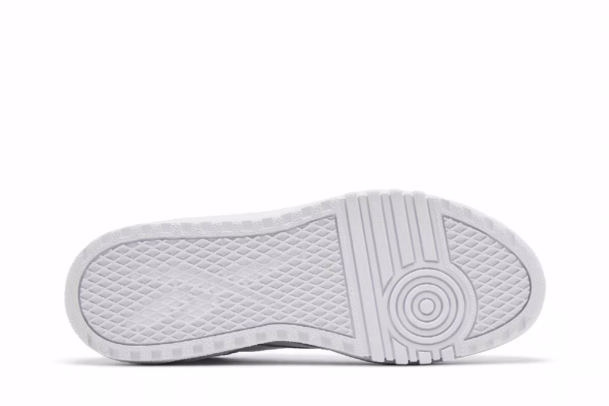 Reebok Women's Club C Extra White Grey, view 5