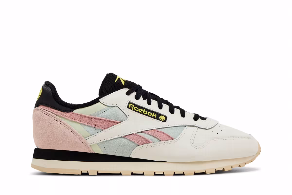 Smiley x Reebok Classic Leather 50th Anniversary, view 2